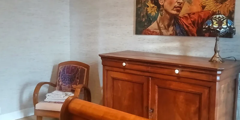 chambre mimie maison hotes creuse lit double ambiance douce