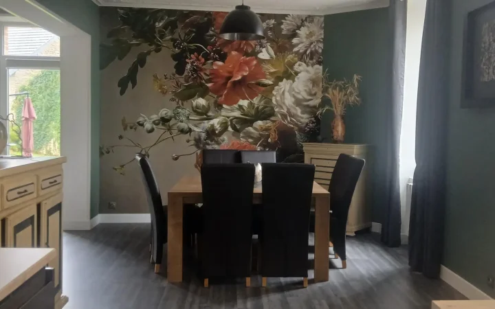 salle à manger vue de la cuisine